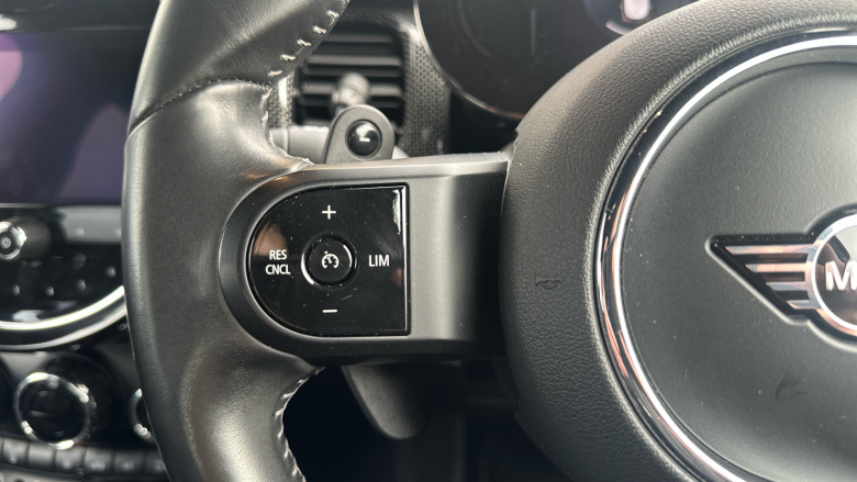 MINI Hatchback 2.0 Cooper S Exclusive 5dr Petrol Hatchback
